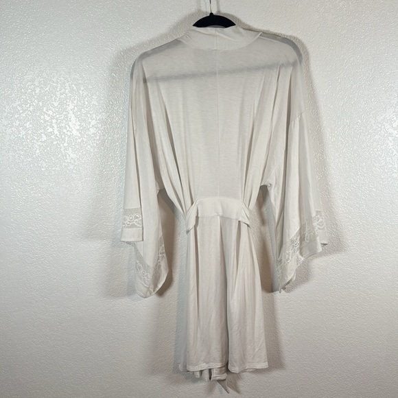 Eberjey White Anouk Modal Kimono Robe Lace Trim Bridal Wedding Size Medium NWT - Picture 4 of 5